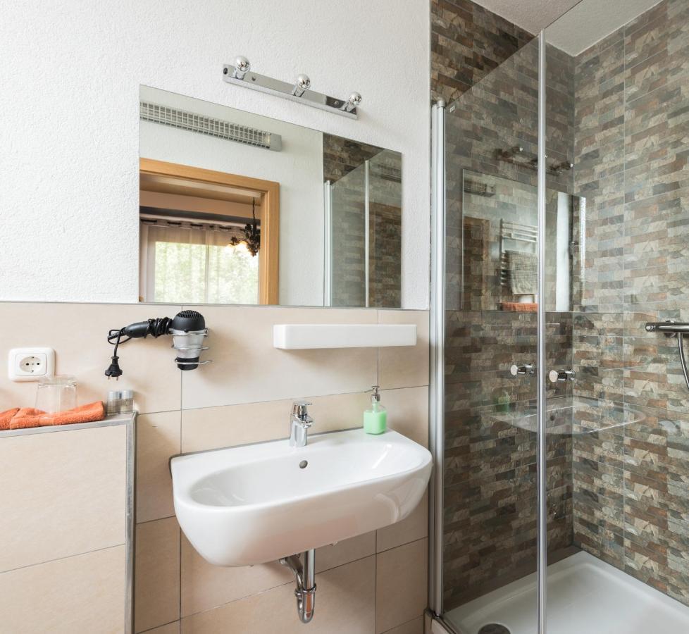 Engel Hotel Grill Bar Niedernhausen Kültér fotó